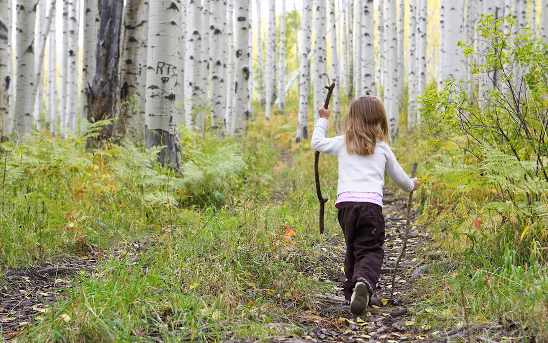 5 Tips for Getting Kids Outdoors & Loving It