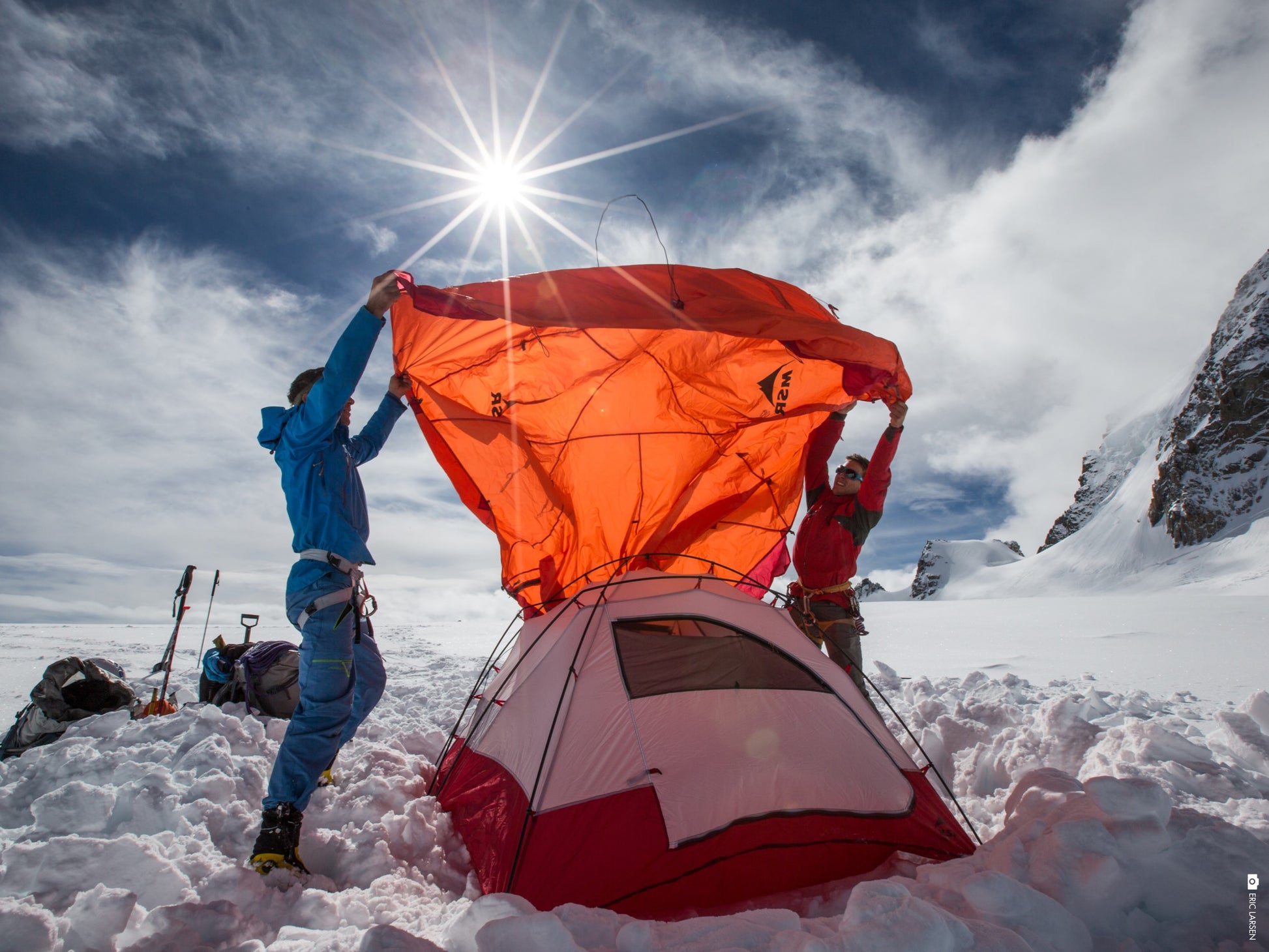 mountain research tent Remote 3 - Roomy 3-Person, 4-Season Mountain Tent