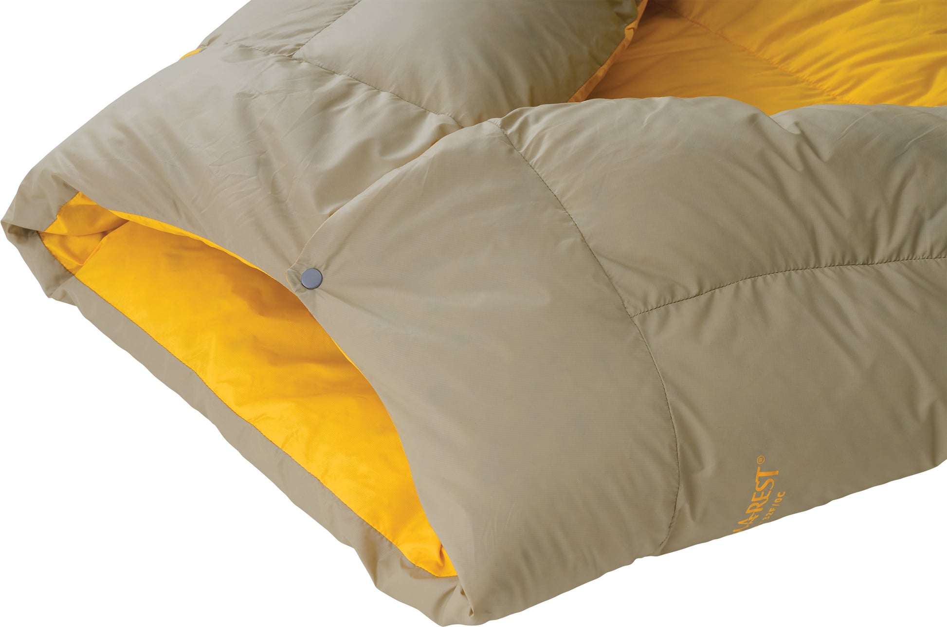 Corus™ 32F/0C Down Quilt | Neck Snap Closure