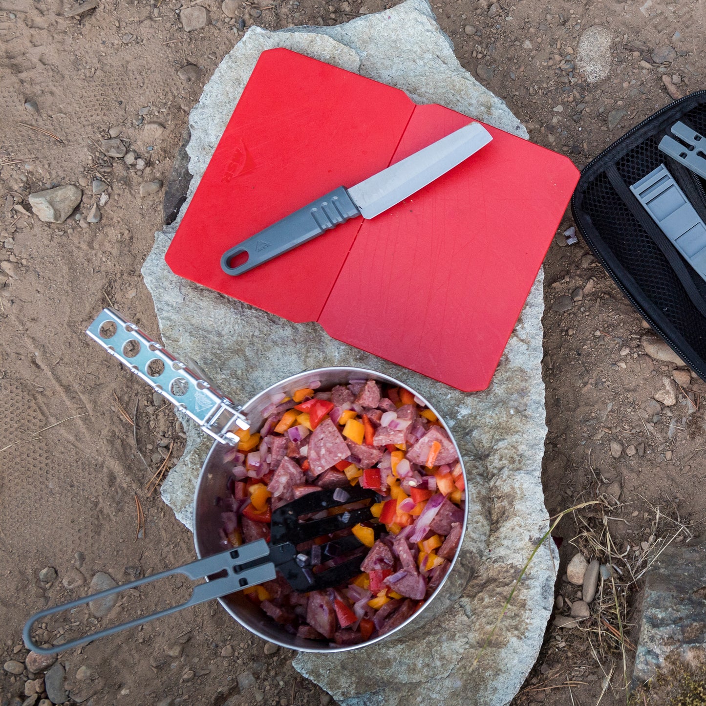 Alpine™ Deluxe Cutting Board