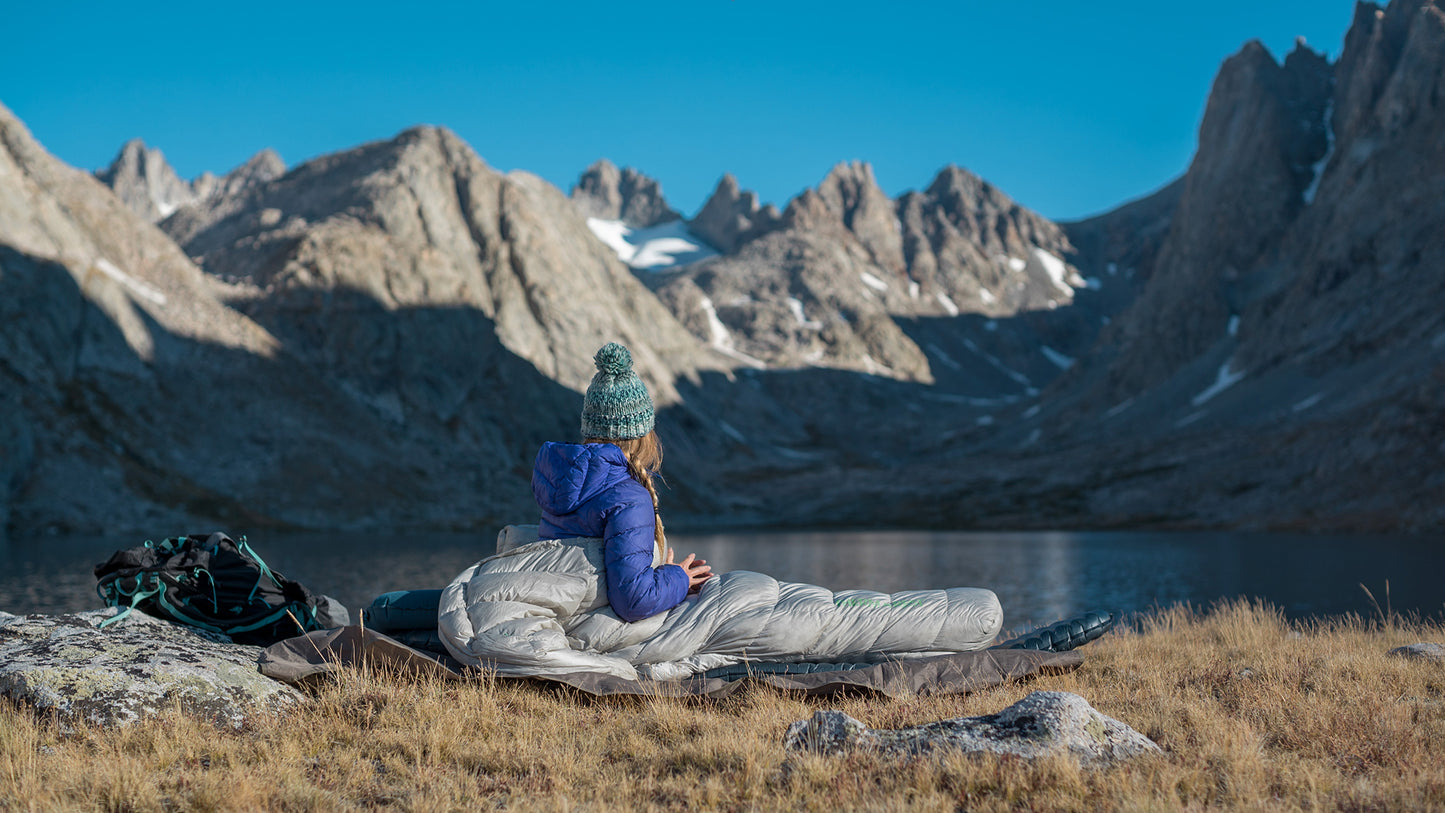 Vesper™ 20F/-6C Down Quilt | Photo: Judson Pryanovich | Location: Titcomb Basin, Wyoming, United States