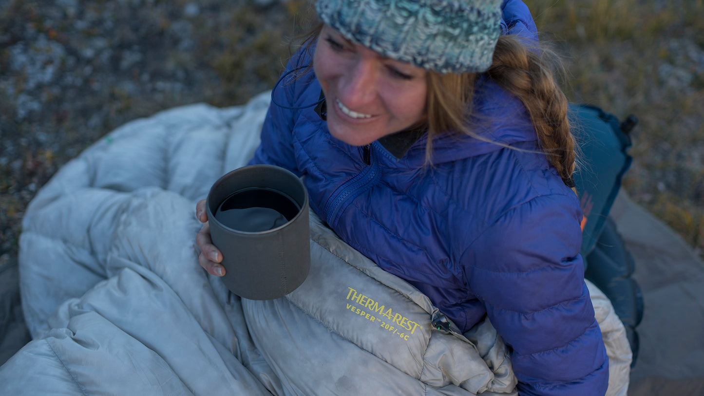 Vesper™ 20F/-6C Down Quilt | Photo: Judson Pryanovich