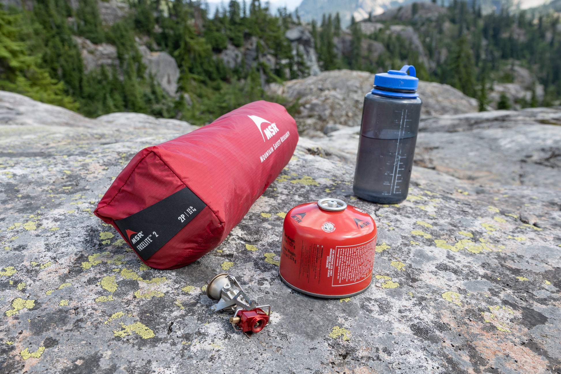 MSR FreeLite 3-Person Ultralight Backpacking Tent MSR FreeLite 3-Person Ultralight Backpacking Tent