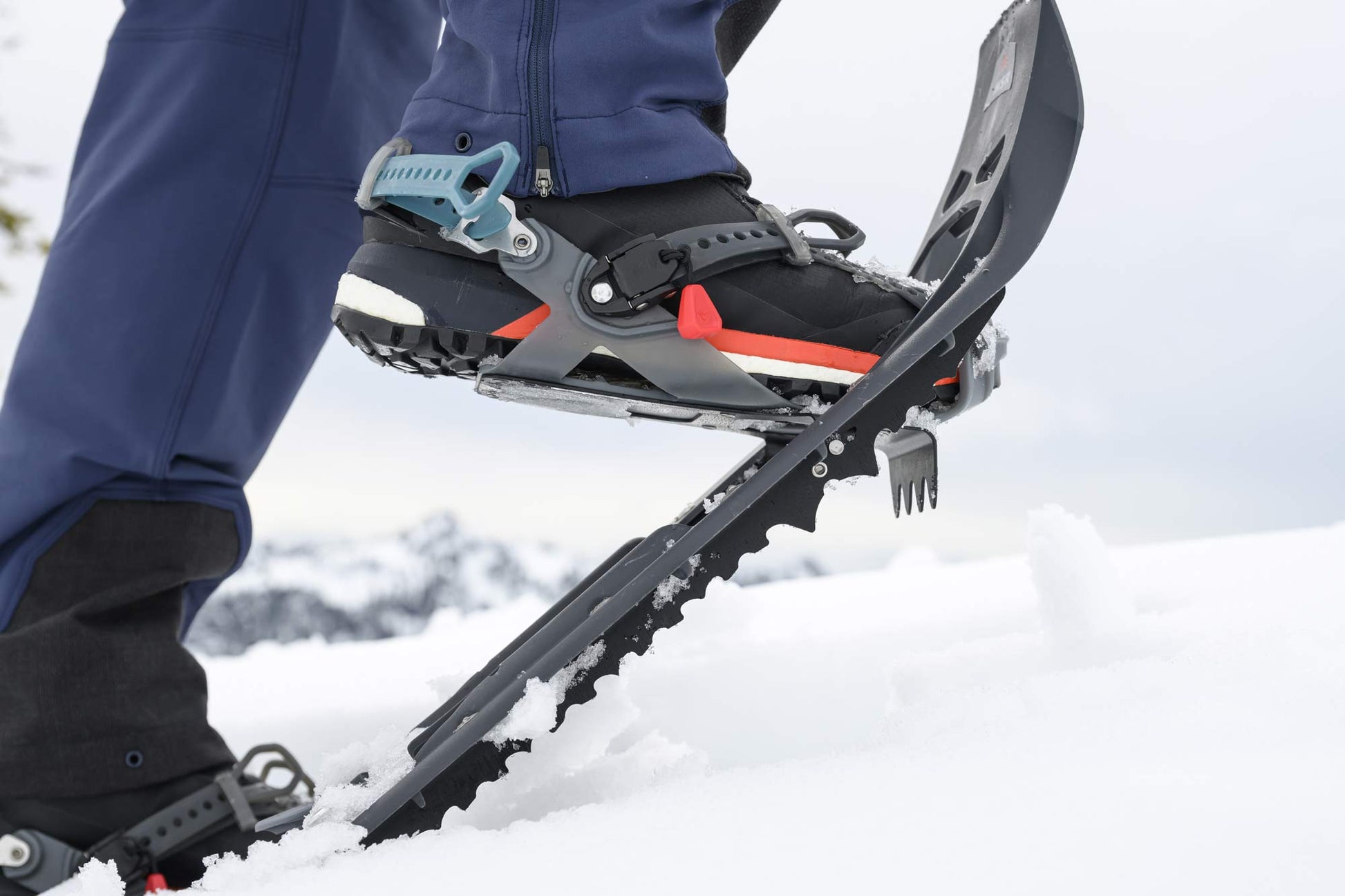 Evo™ Explore Snowshoes | Photo: Scott Rinckenberger