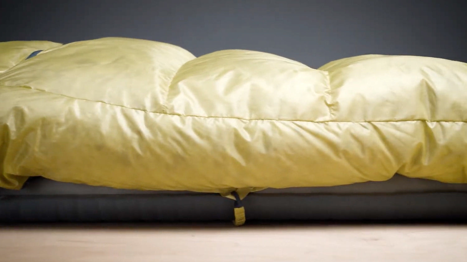 Charger la vidéo : Corus™ Down Quilt | Video Overview