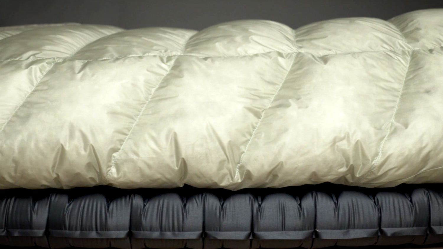 Charger la vidéo : Vesper™ Down Quilt | Video Overview